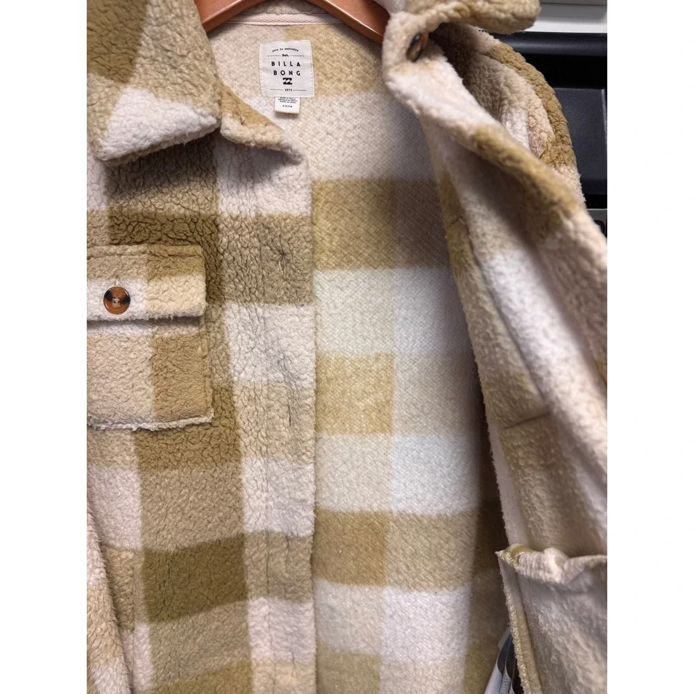 Billabong Cream Olive Plaid Sherpa Fleece Shacket Jacket Button Women's Small - Picture 5 of 9